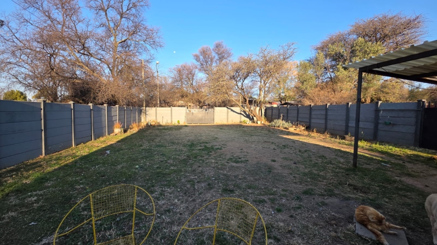 4 Bedroom Property for Sale in Songloed North West